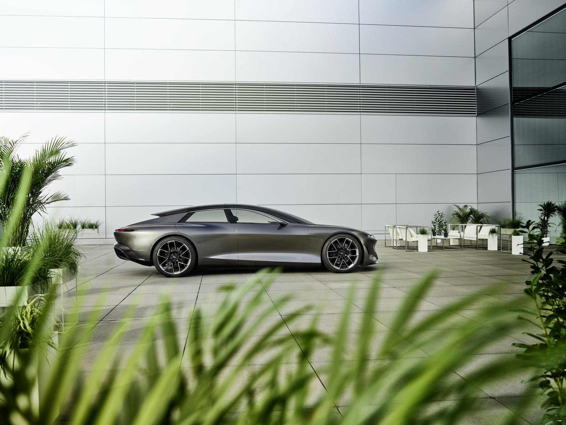 Audi Grandsphere Concept Rewrites The Next Generation A8’s Script, Looks Strikingly Elegant In Munich