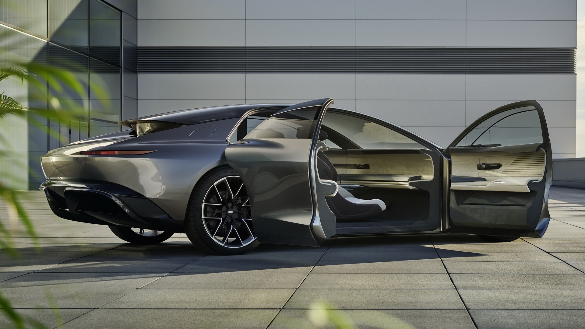 Audi Grandsphere Concept Rewrites The Next Generation A8’s Script, Looks Strikingly Elegant In Munich