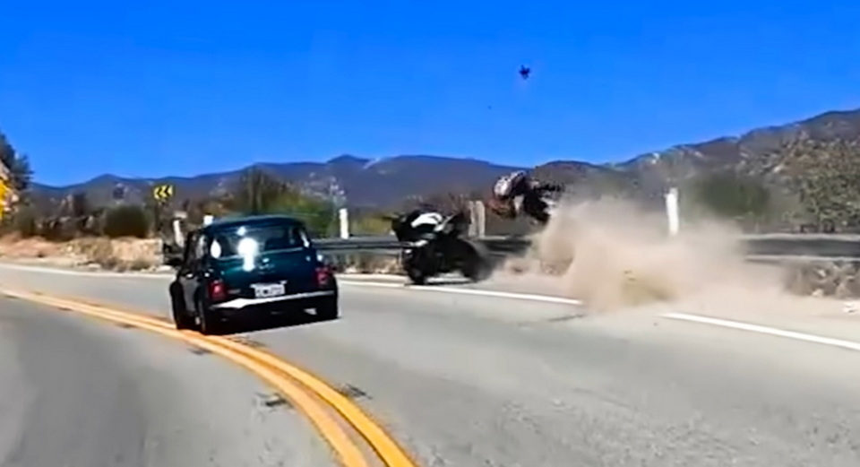 Biker Crashes And Nearly Kills Himself Trying To Overtake Classic Mini