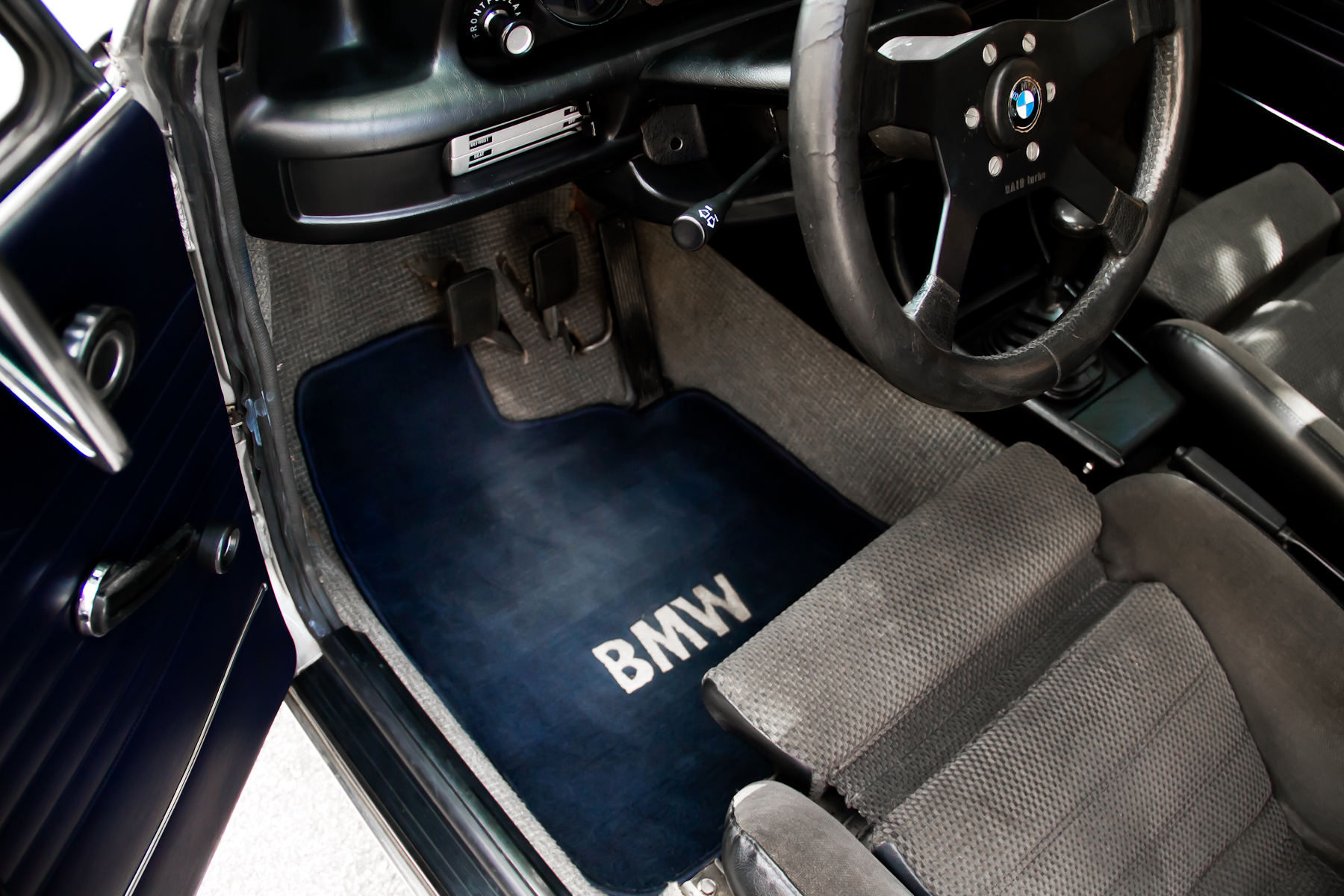 Modified 1974 BMW 2002 Looks Very Clean And Oh So Cool