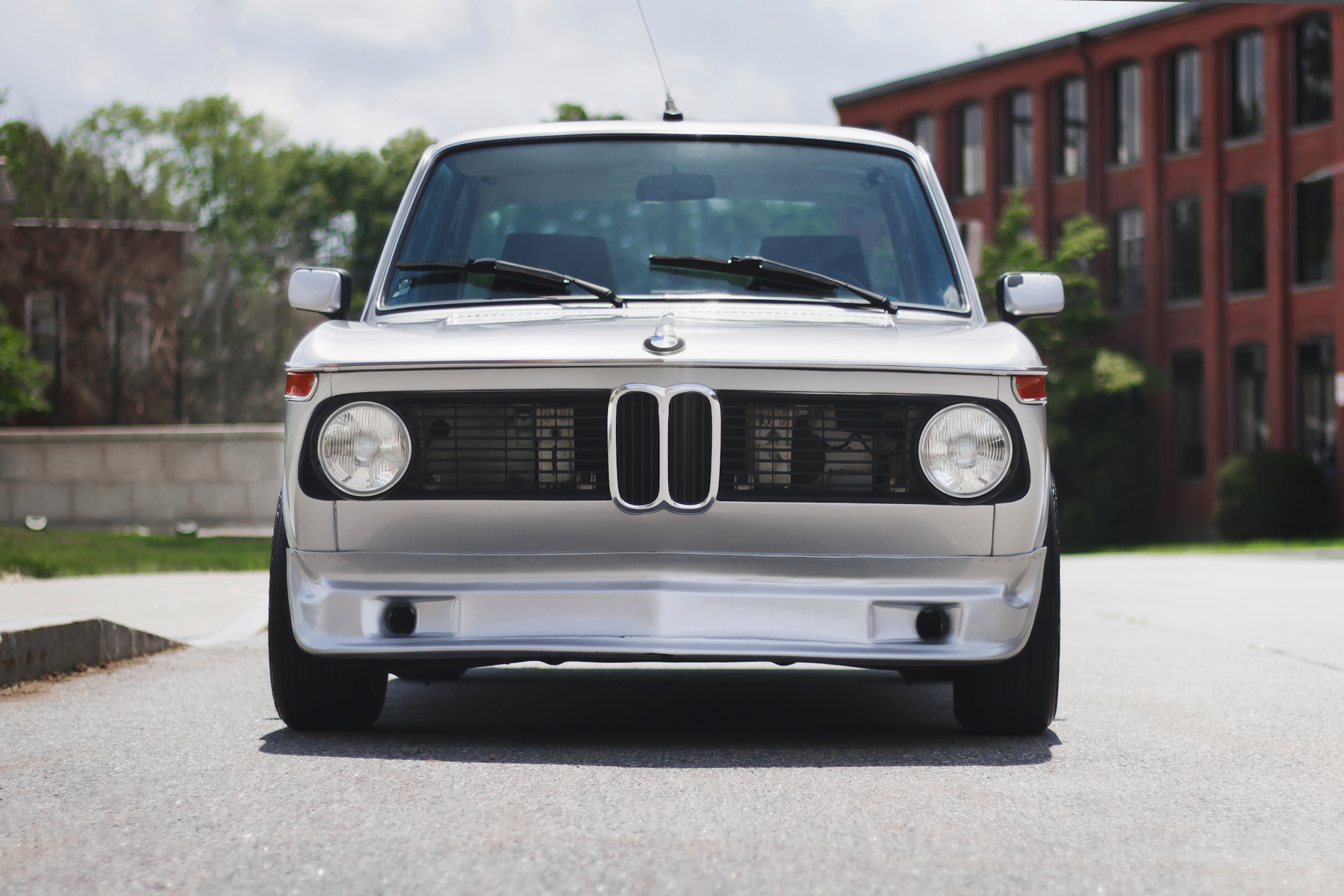 Modified 1974 BMW 2002 Looks Very Clean And Oh So Cool