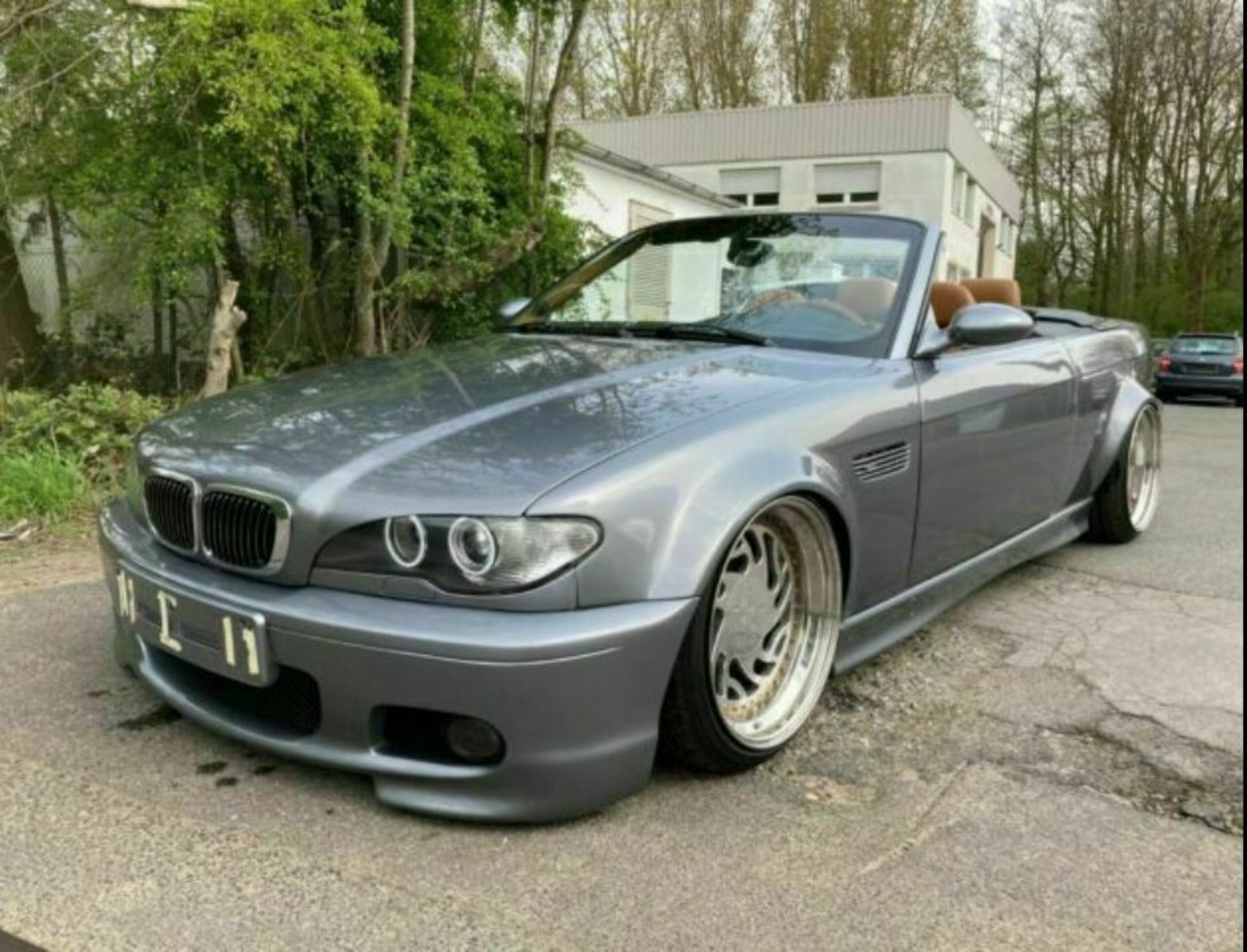 Confused BMW 328i Convertible Is An E36 And E46 Mashup