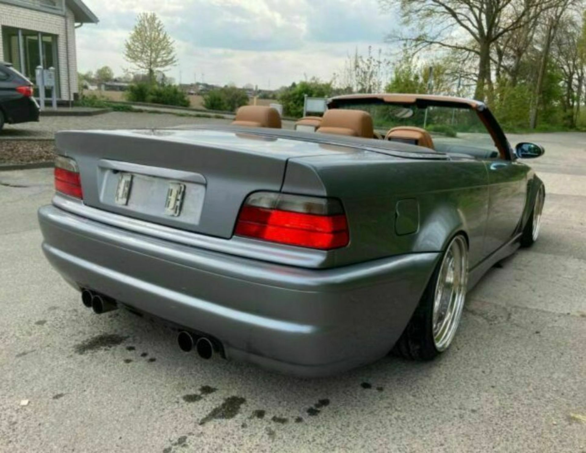 Confused BMW 328i Convertible Is An E36 And E46 Mashup