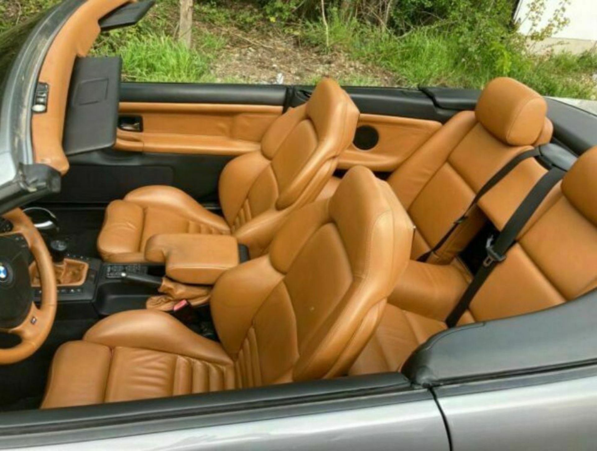 Confused BMW 328i Convertible Is An E36 And E46 Mashup