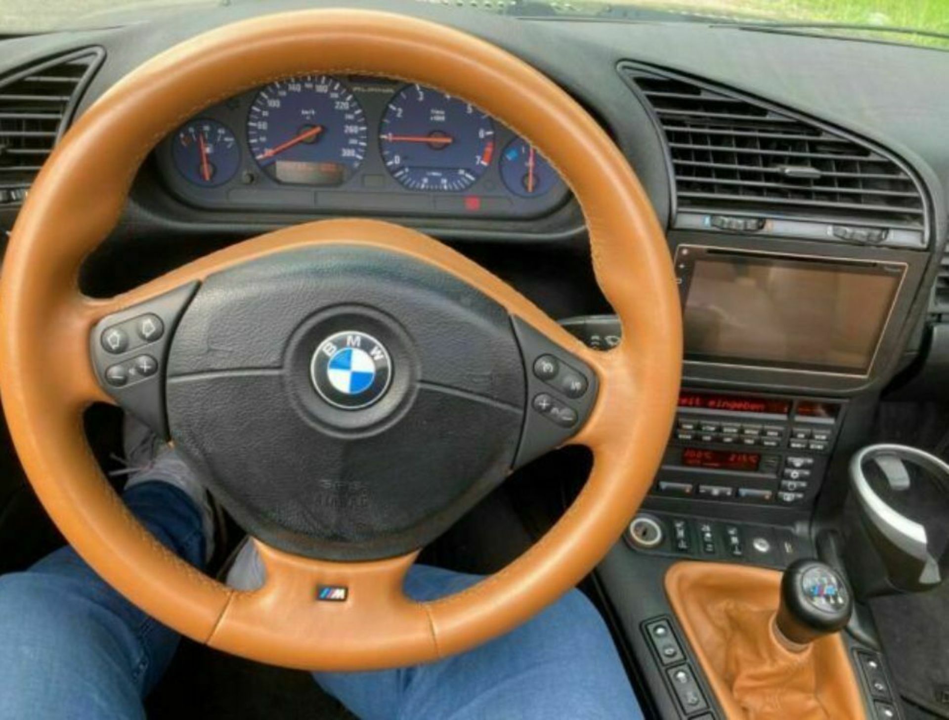 Confused BMW 328i Convertible Is An E36 And E46 Mashup