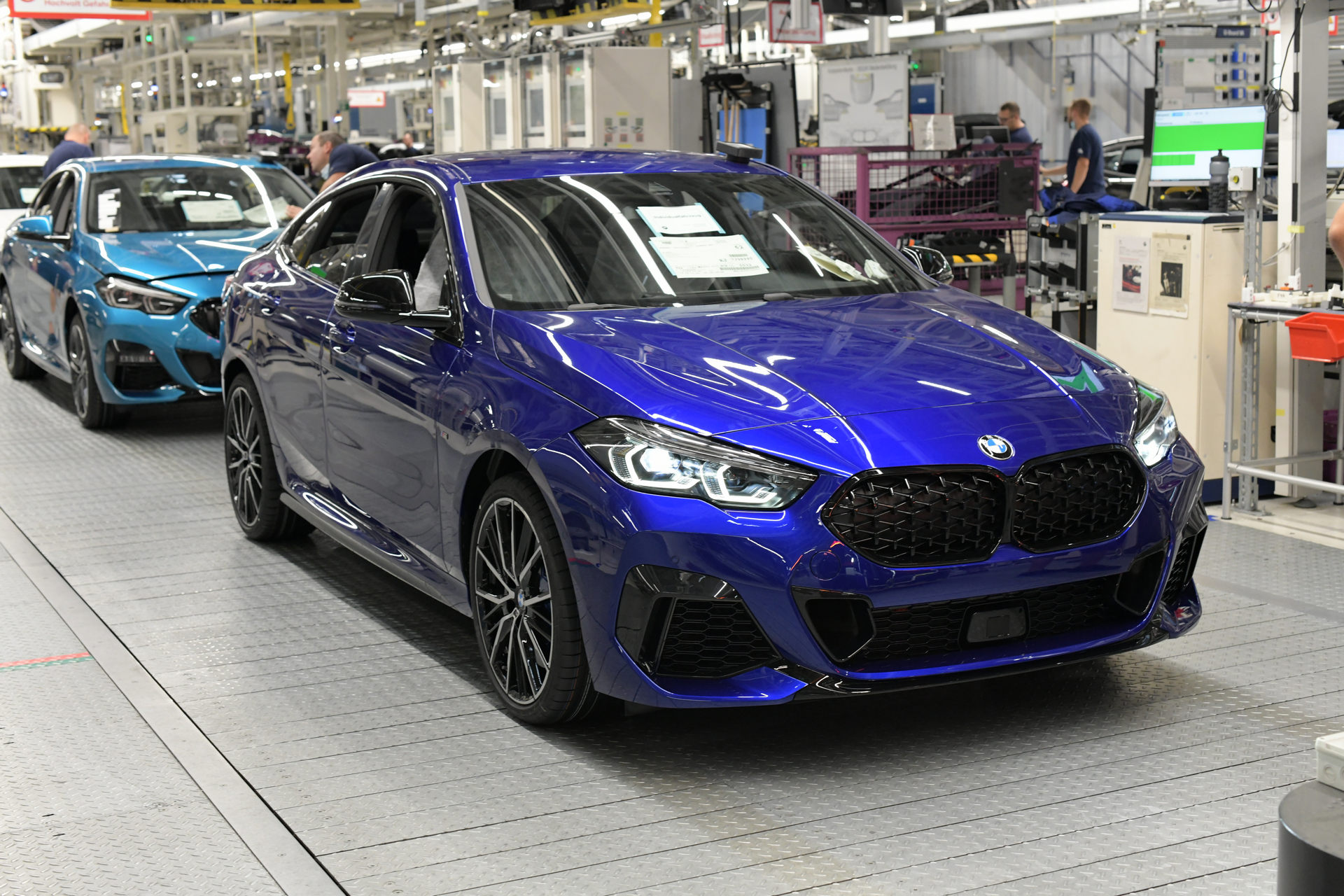 BMW 1-Series And 2-Series Now Available With Individual Paint Finishes