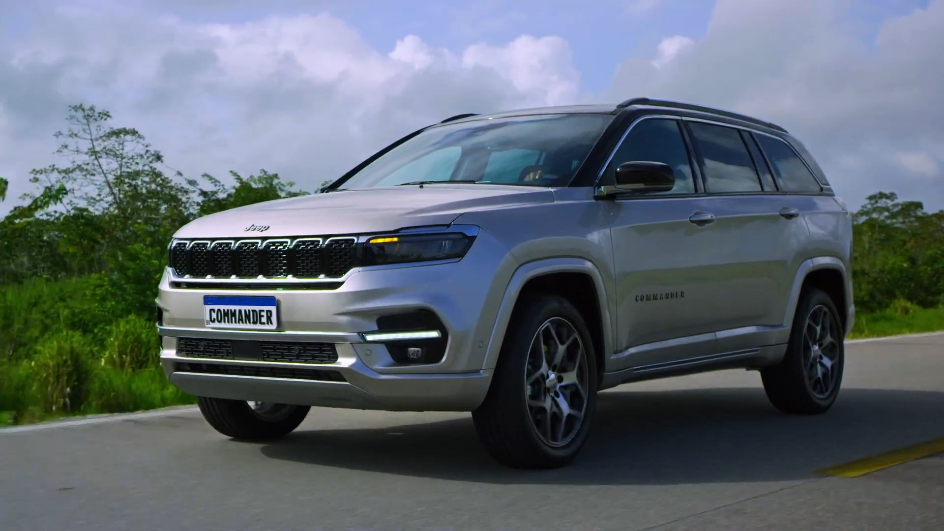 The New 2022 Jeep Commander Is A 7-Seater SUV For South America