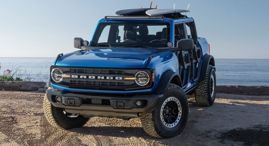 Ford’s Rumored High-End Bronco Could Get A Fixed Roof To Challenge The Defender