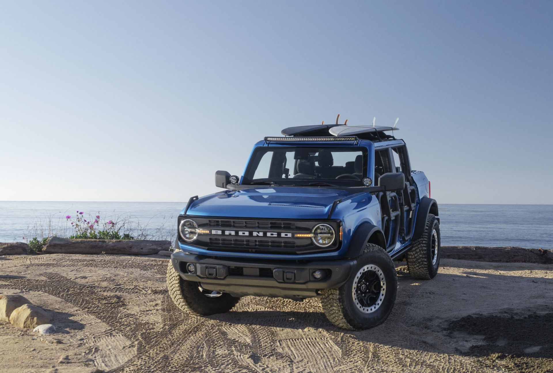 Woodward Dream Cruise Photos: Ford Bronco Riptide Concept Shows Off New Accessories