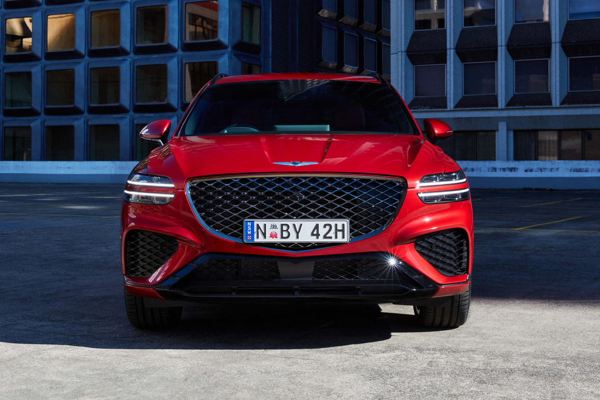 2021 Genesis GV70 Lands Down Under With Three Engine Options