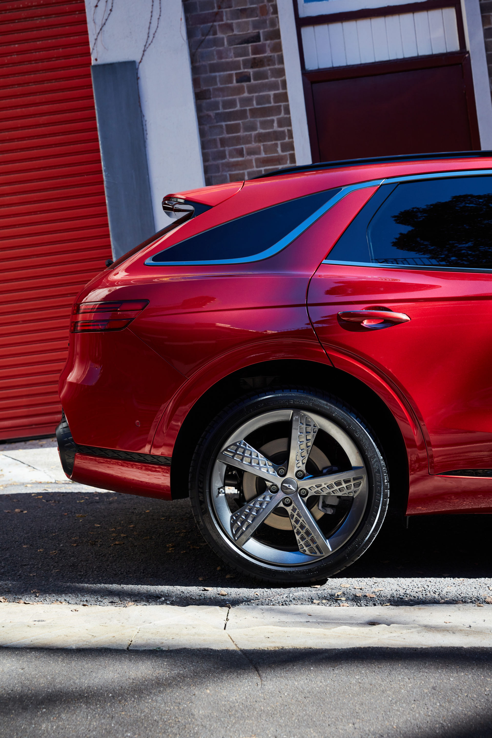 2021 Genesis GV70 Lands Down Under With Three Engine Options