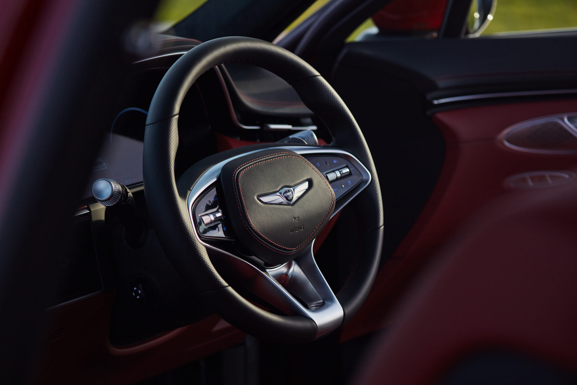 2021 Genesis GV70 Lands Down Under With Three Engine Options