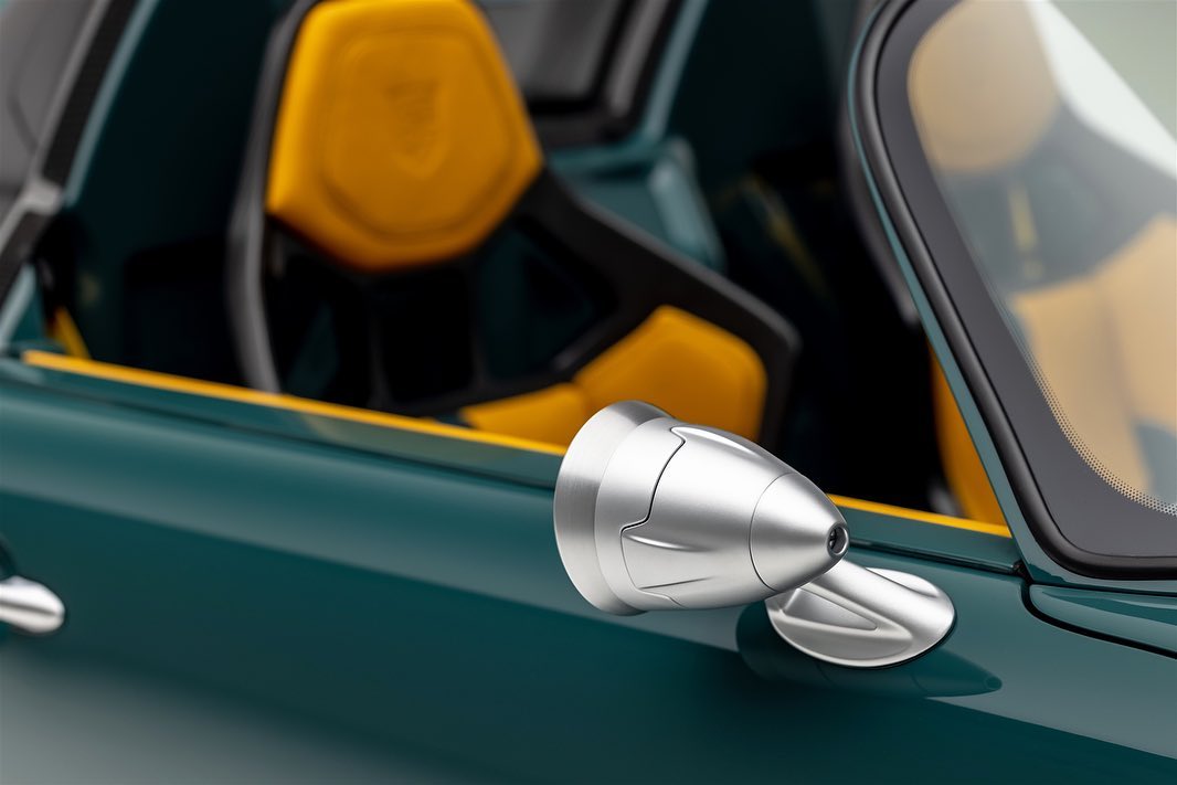 Gunther Werks 993 Speedster Remastered Makes Public Debut In Monterey