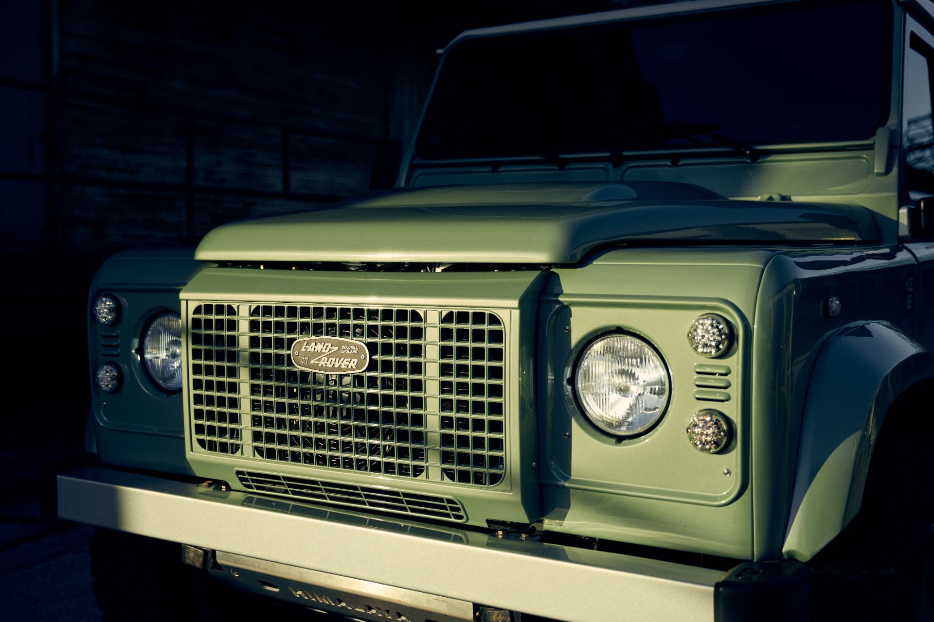 Himalaya Hue 166 Is A Hand-Built $300k Defender With A 650 HP Supercharged V8