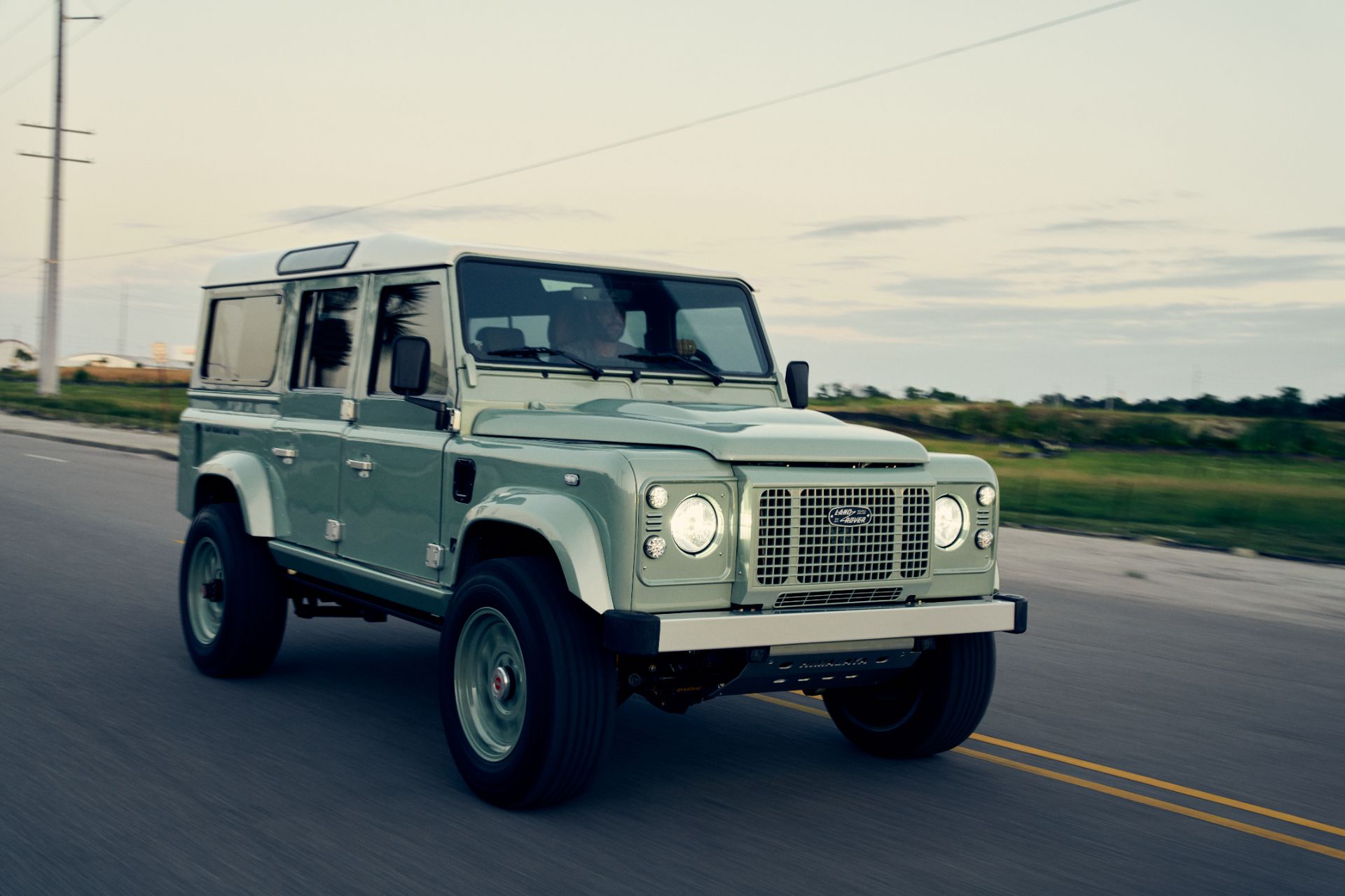 Himalaya Hue 166 Is A Hand-Built $300k Defender With A 650 HP Supercharged V8