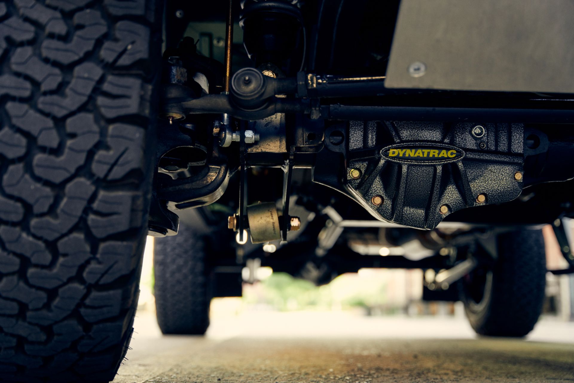 Himalaya Hue 166 Is A Hand-Built $300k Defender With A 650 HP Supercharged V8