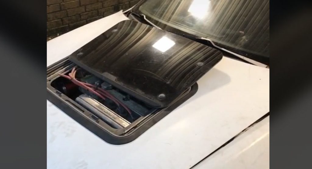 Who Knew A Sunroof Could Double As An Acura Integra Hood Scoop?
