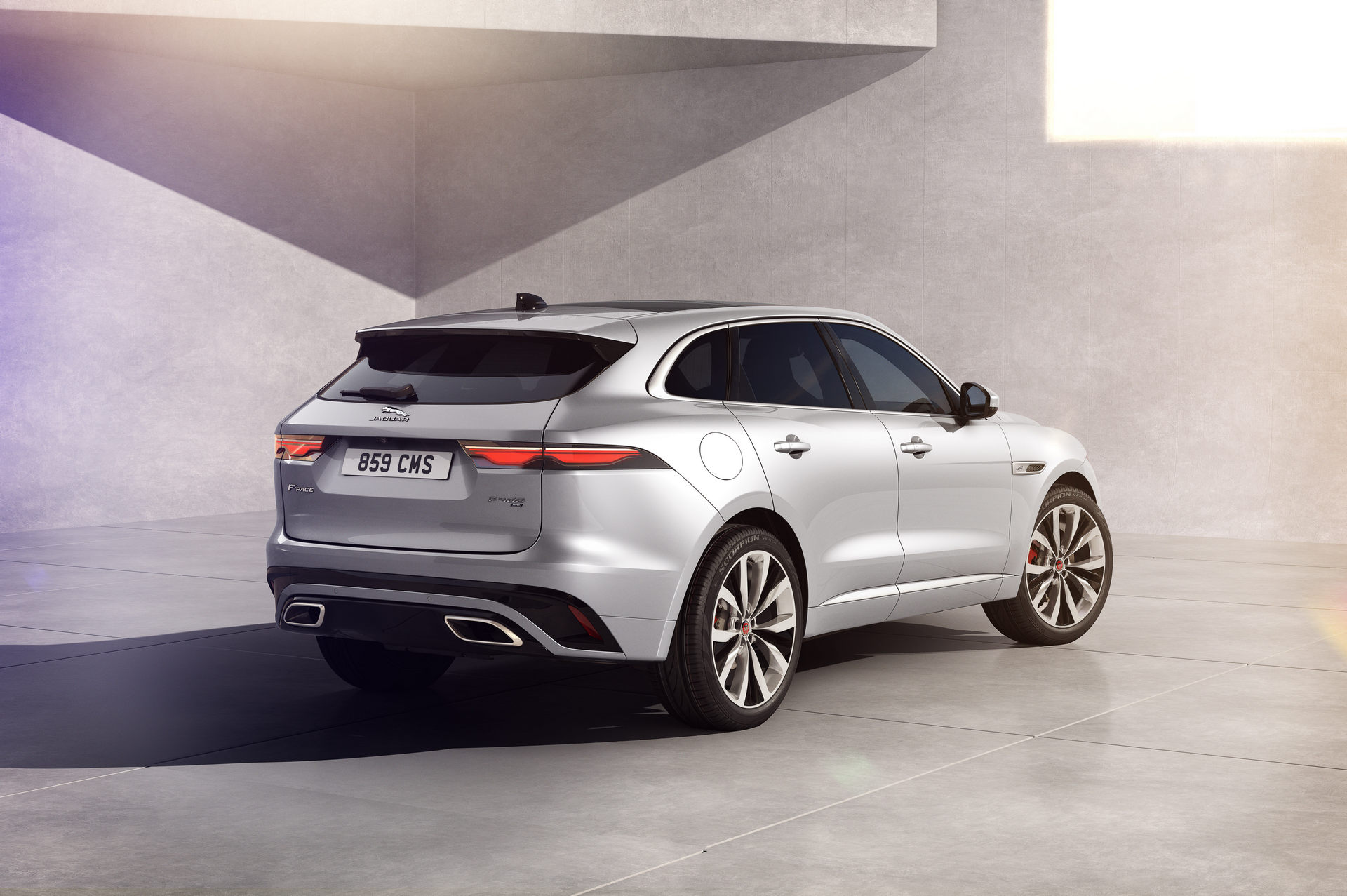 2022 Jaguar F-Pace Gets Minor Updates, New R-Dynamic Black Variant