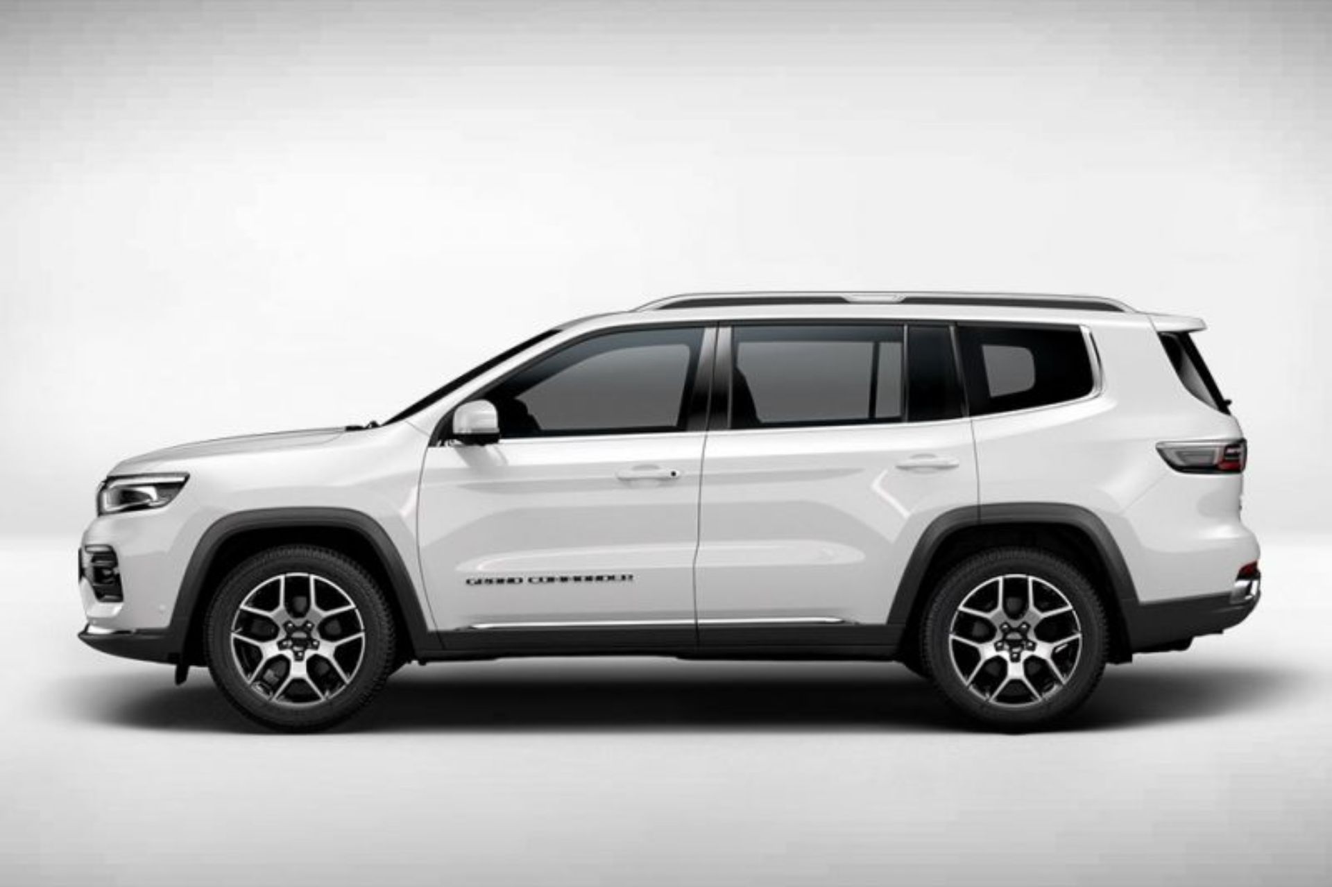 Facelifted Jeep Grand Commander Unveiled For China With Minor Design Changes