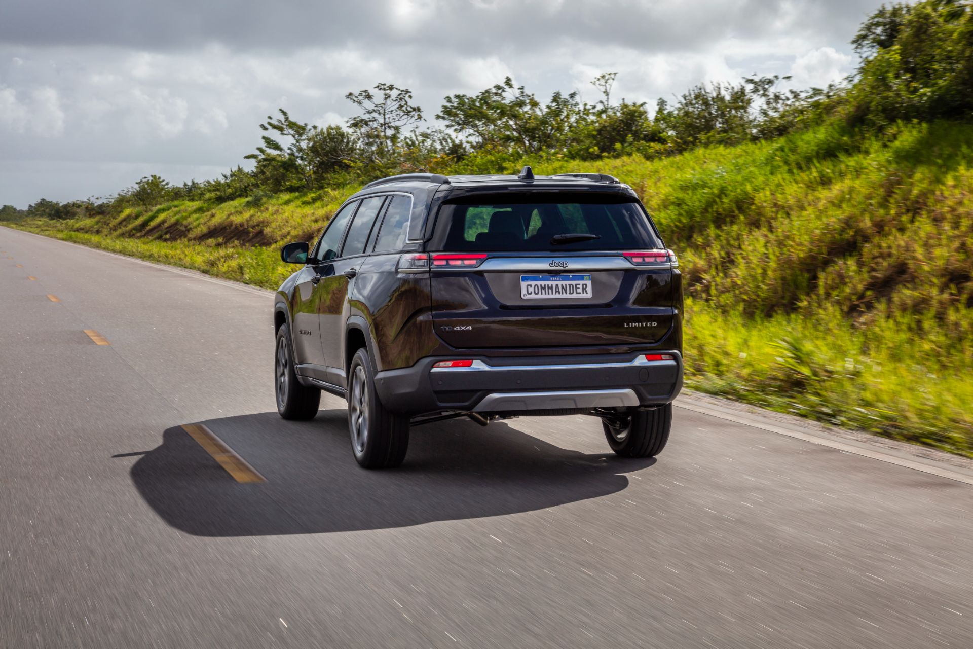 2022 Commander Officially Revealed As The First Jeep Developed And Produced In Brazil
