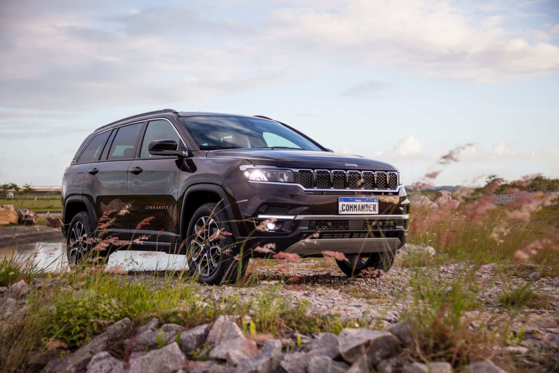 2022 Commander Officially Revealed As The First Jeep Developed And Produced In Brazil