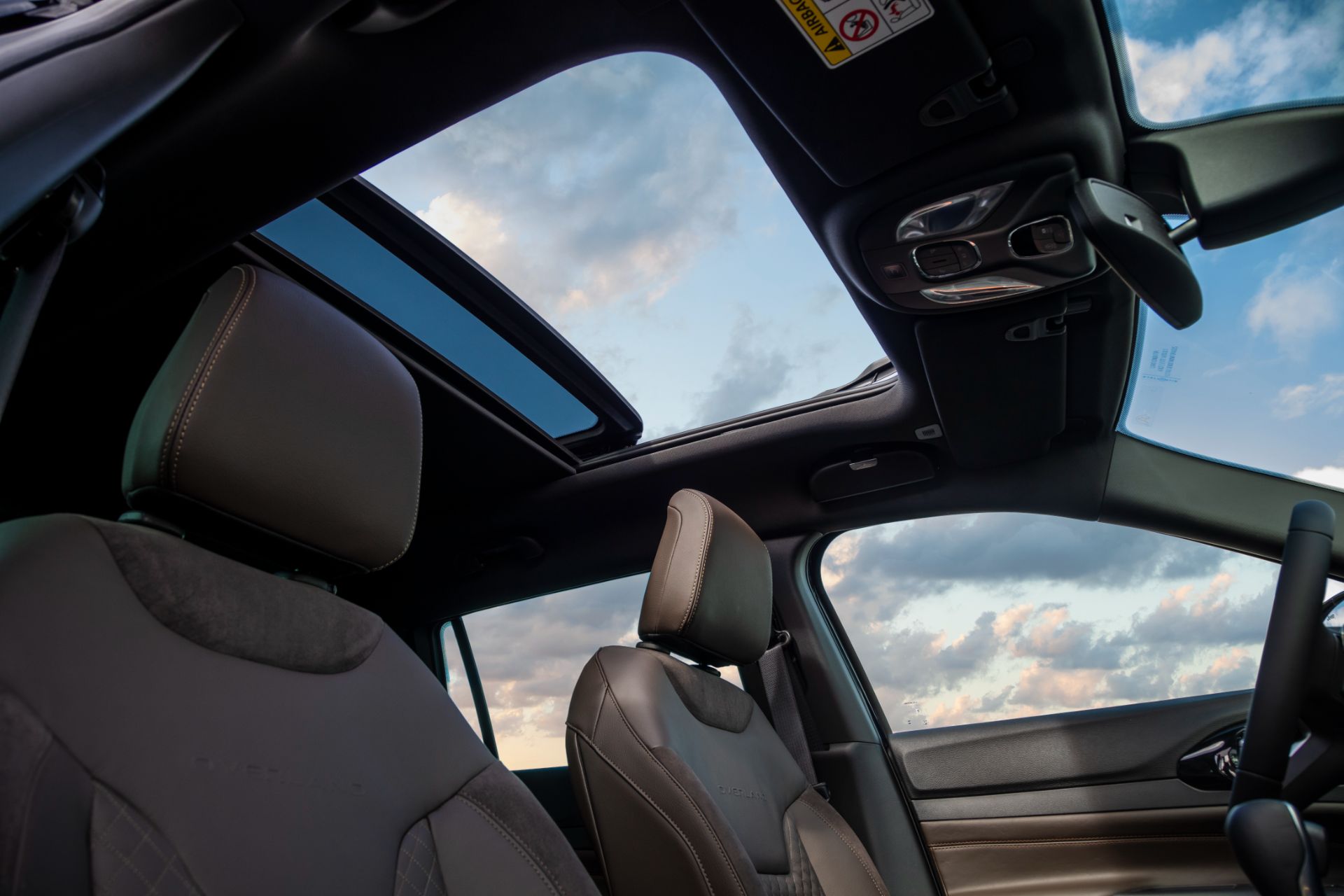 2022 Commander Officially Revealed As The First Jeep Developed And Produced In Brazil