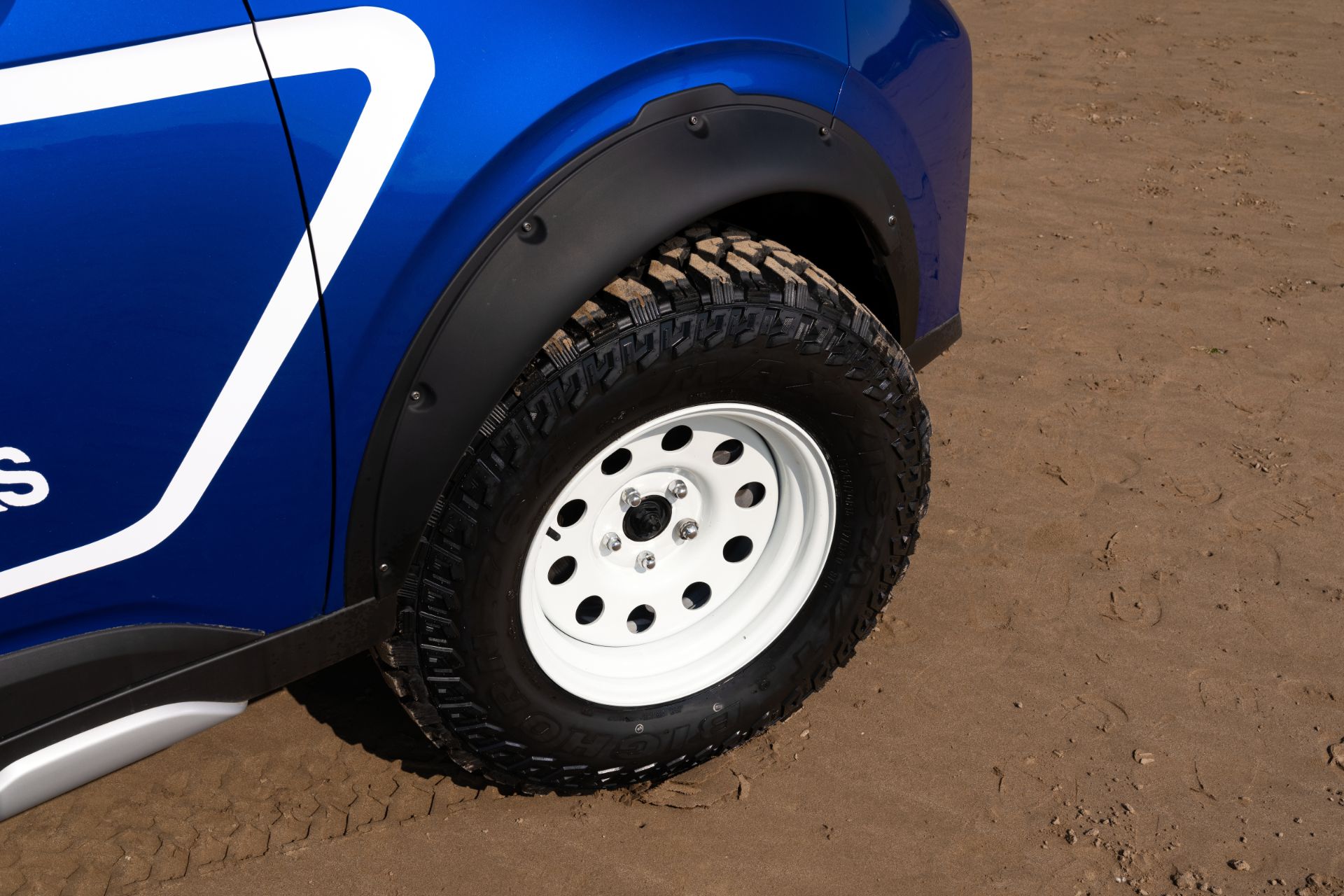 Lifted Kia Soul EV Boardmasters Edition Is The Perfect Vehicle For Surfers