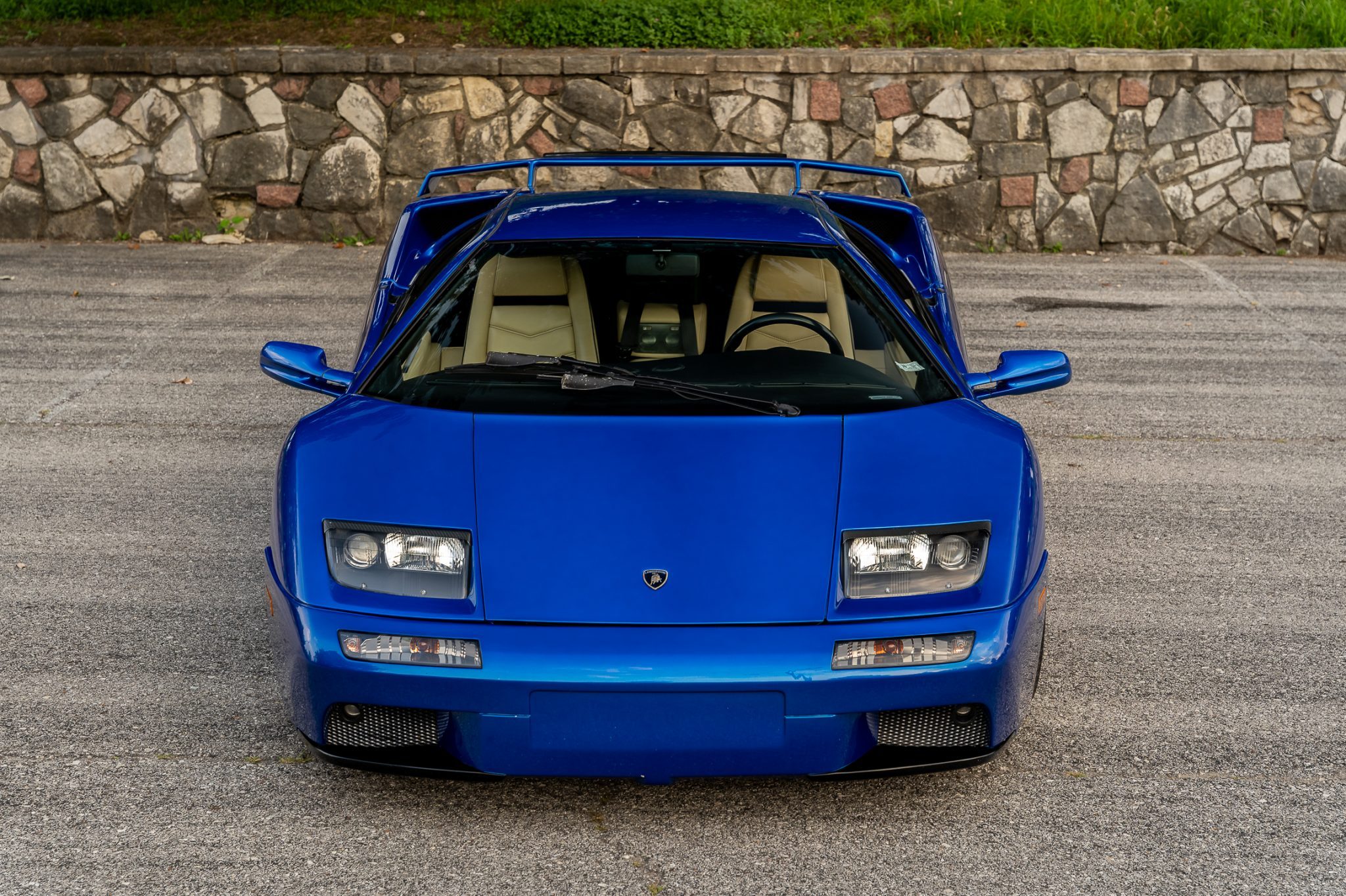 Monterey Blue 2001 Lamborghini Diablo VT 6.0 Is Dripping With Sex Appeal