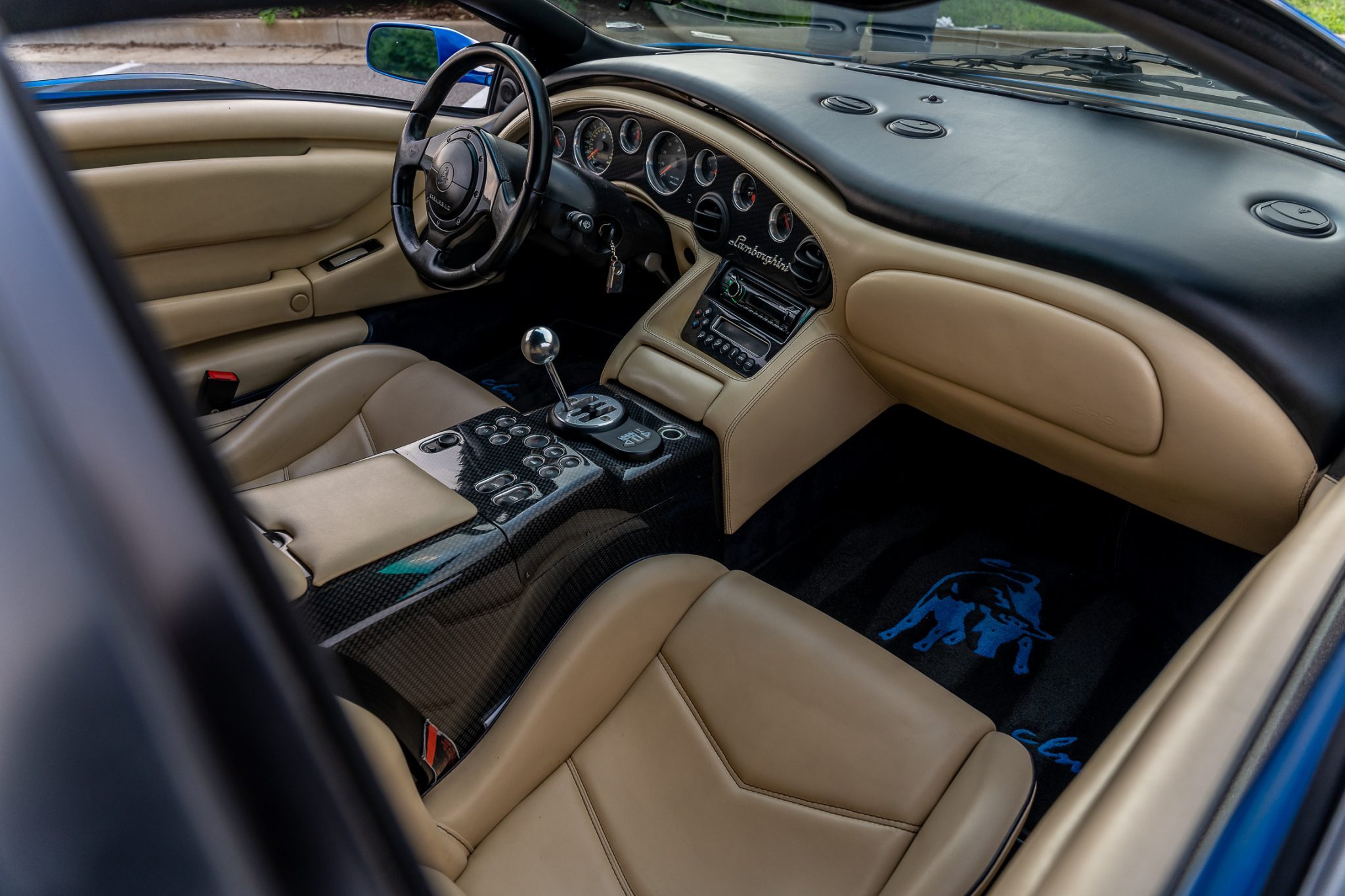 Monterey Blue 2001 Lamborghini Diablo VT 6.0 Is Dripping With Sex Appeal
