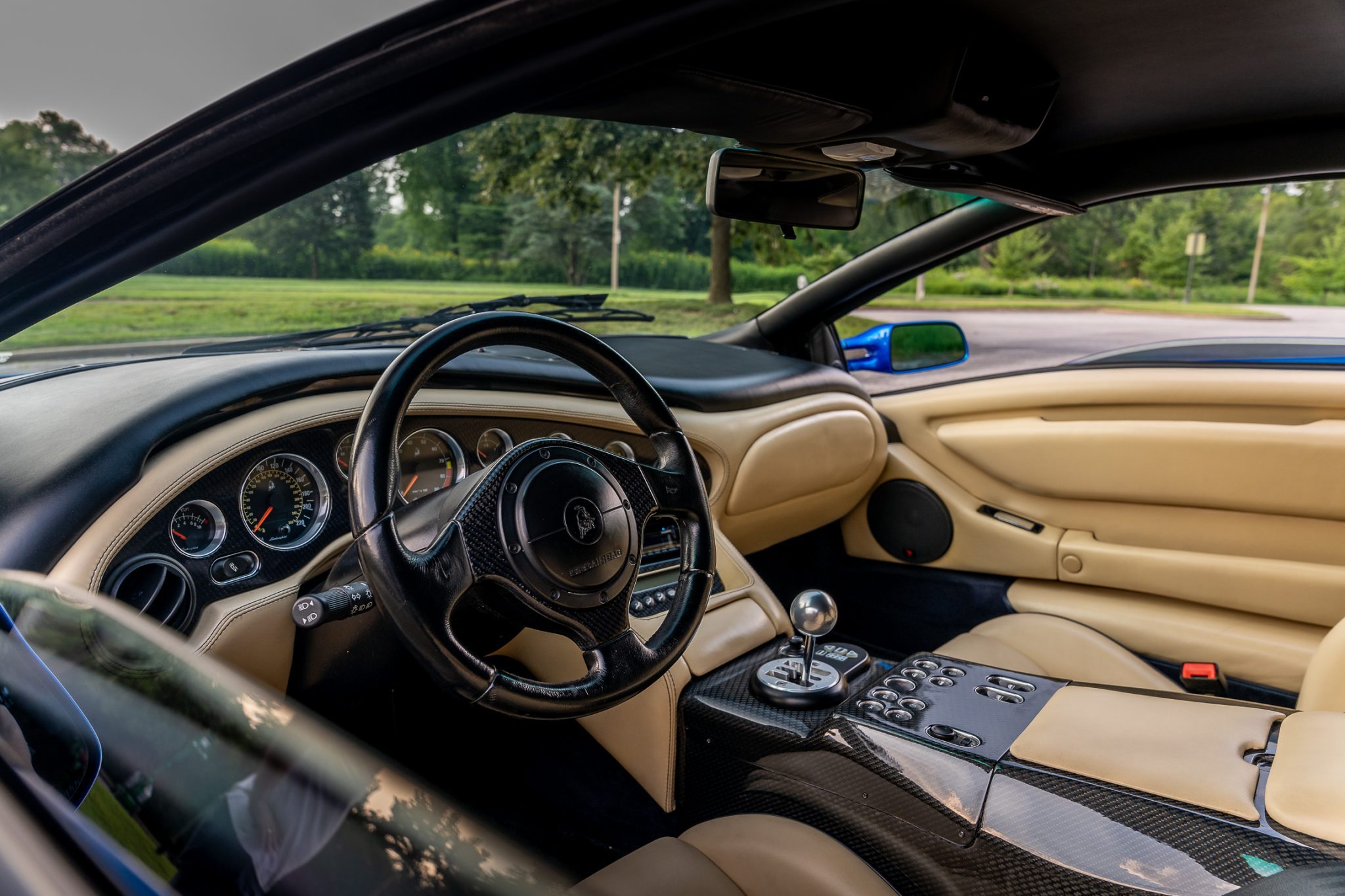 Monterey Blue 2001 Lamborghini Diablo VT 6.0 Is Dripping With Sex Appeal