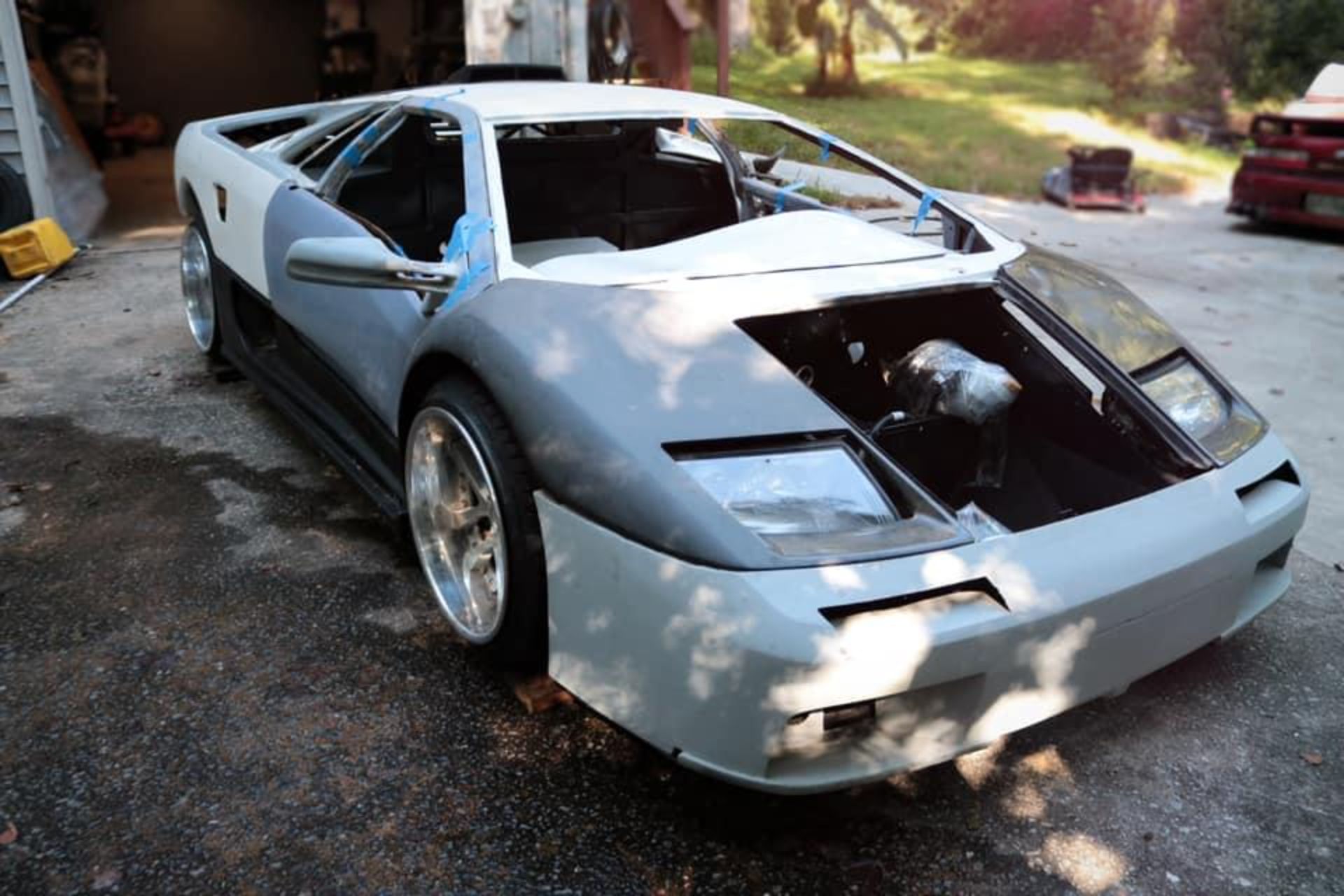 An Unfinished Lamborghini Diablo Replica Is One Way To Blow $30,000
