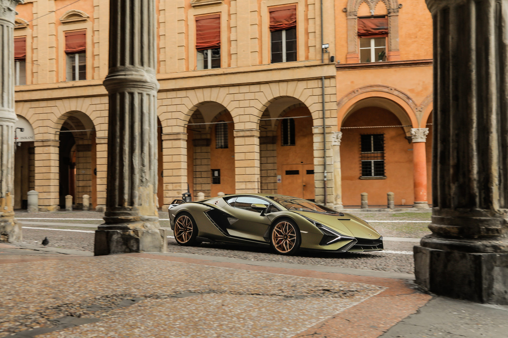 Lamborghini Sián FKP 37 Visits Bologna To Celebrate The Latest World Heritage Site
