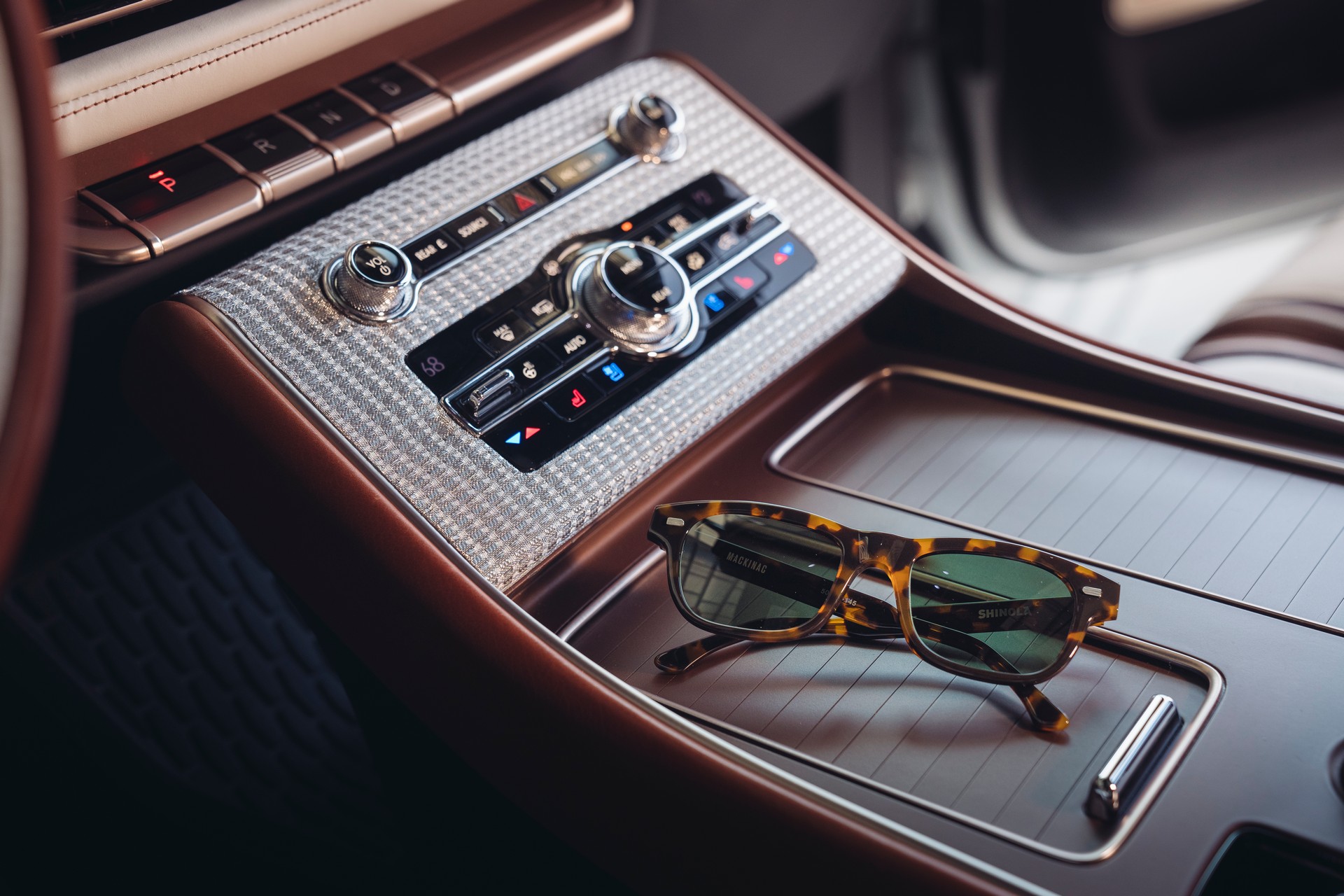 The Lincoln Aviator Shinola Concept Is Detroit’s Take On Luxury