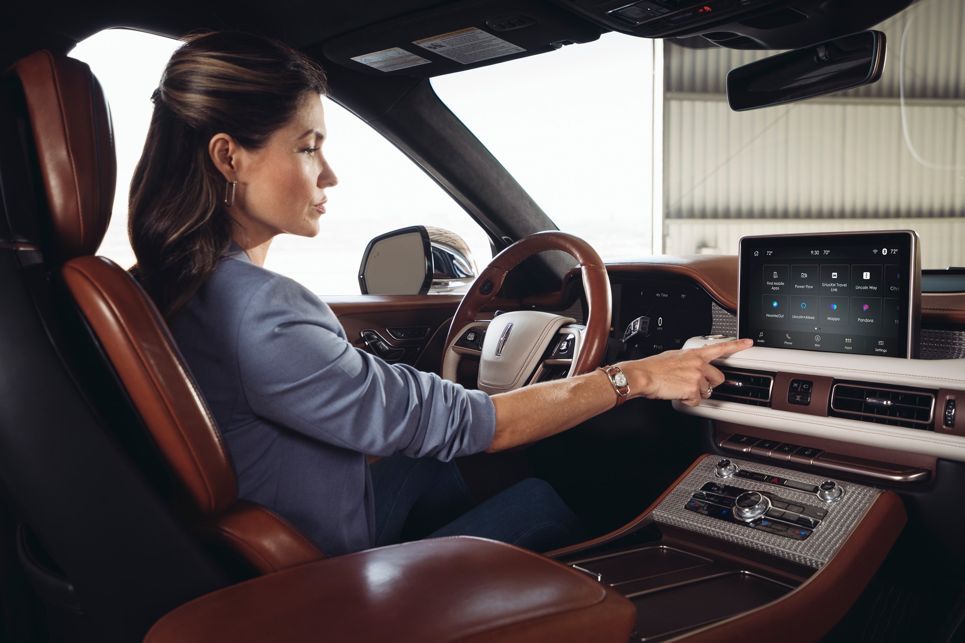 The Lincoln Aviator Shinola Concept Is Detroit’s Take On Luxury