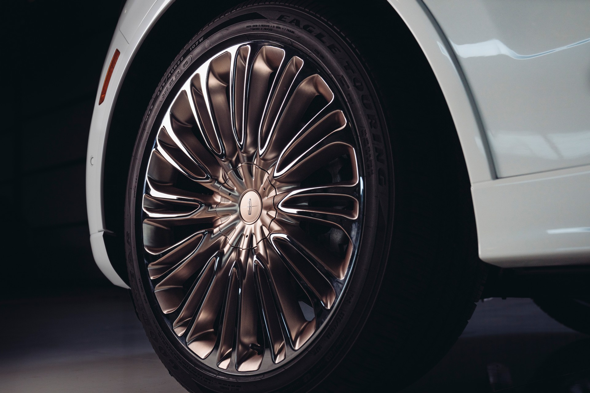 The Lincoln Aviator Shinola Concept Is Detroit’s Take On Luxury