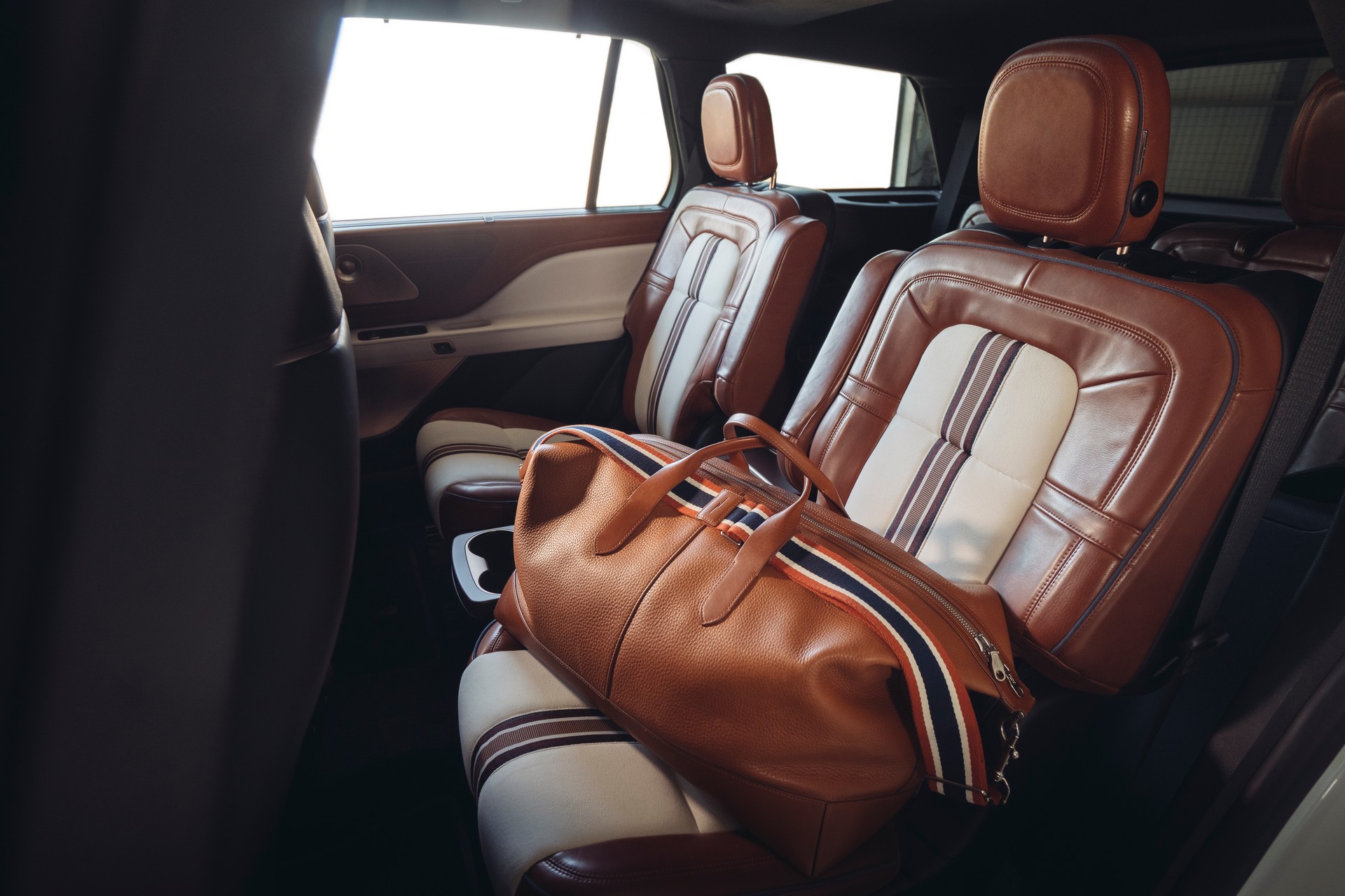 The Lincoln Aviator Shinola Concept Is Detroit’s Take On Luxury