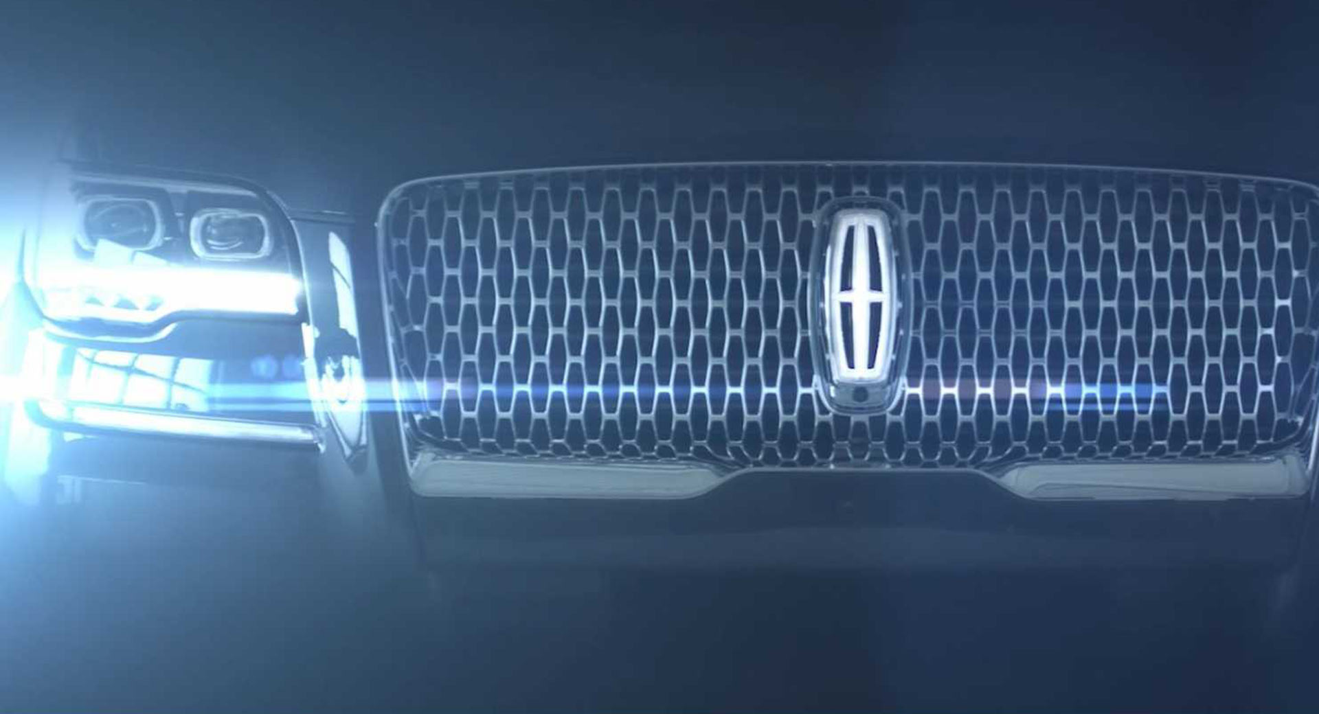 Lincoln Teases Updated 2022 Navigator Ahead Of August 18 Unveiling ...