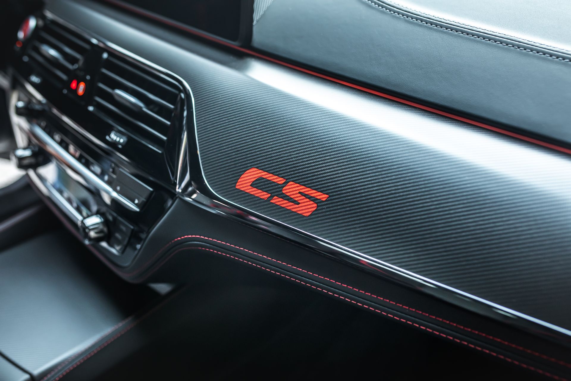 Manhart’s MH5 GTR Is A 777-HP One-Off Based On The BMW M5 CS