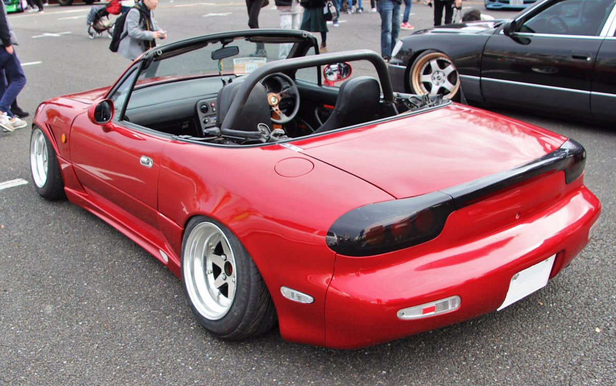 Mazda MX-5 Miata Wearing An RX-7 Rear End Looks …Not Bad?