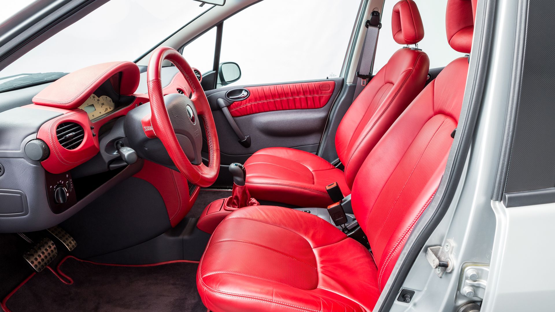 This Rare 1999 Mercedes-Benz A160 Edition Häkkinen Is Offered For 2021 Mercedes-AMG A45 Money