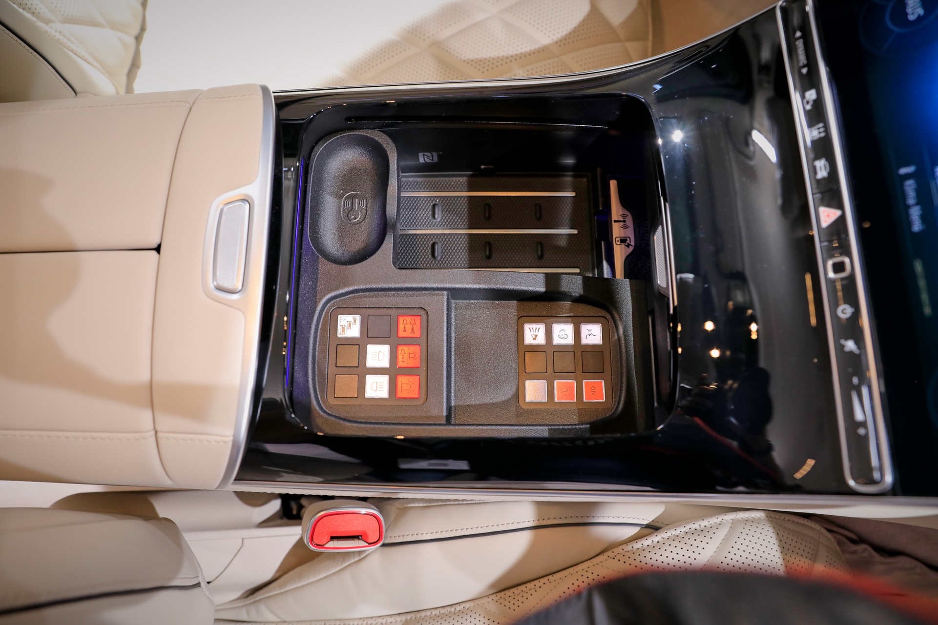 New Armored 2022 Mercedes-Benz S 680 Guard 4MATIC Is A Tough Cookie To Crack