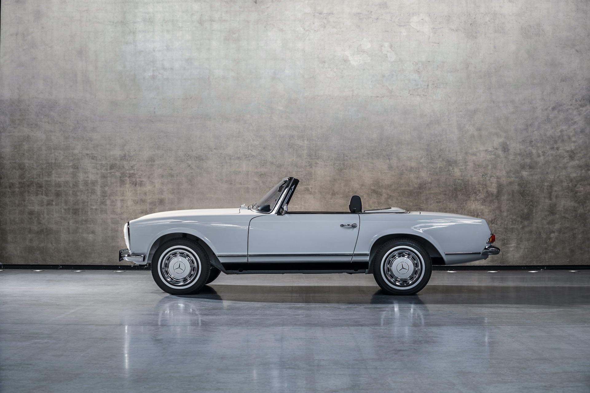 A Brief Look Back At The History Of The Mercedes-Benz SL