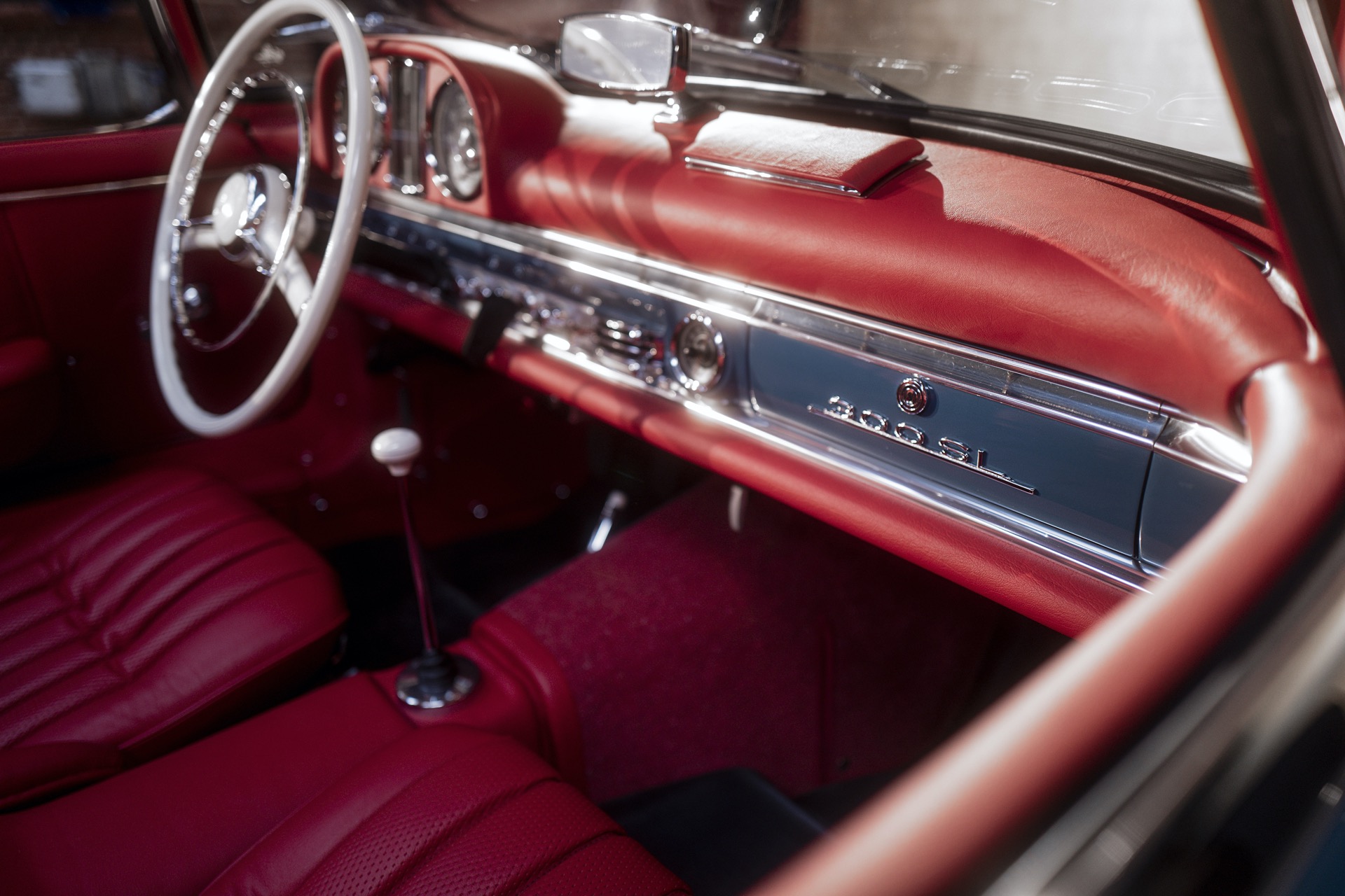 A Brief Look Back At The History Of The Mercedes-Benz SL