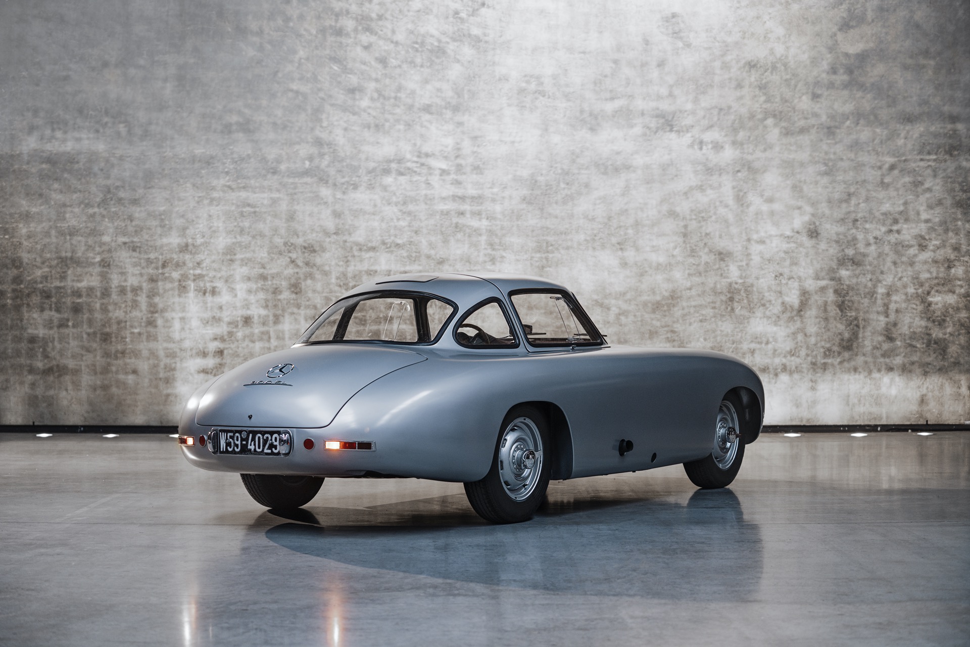 A Brief Look Back At The History Of The Mercedes-Benz SL