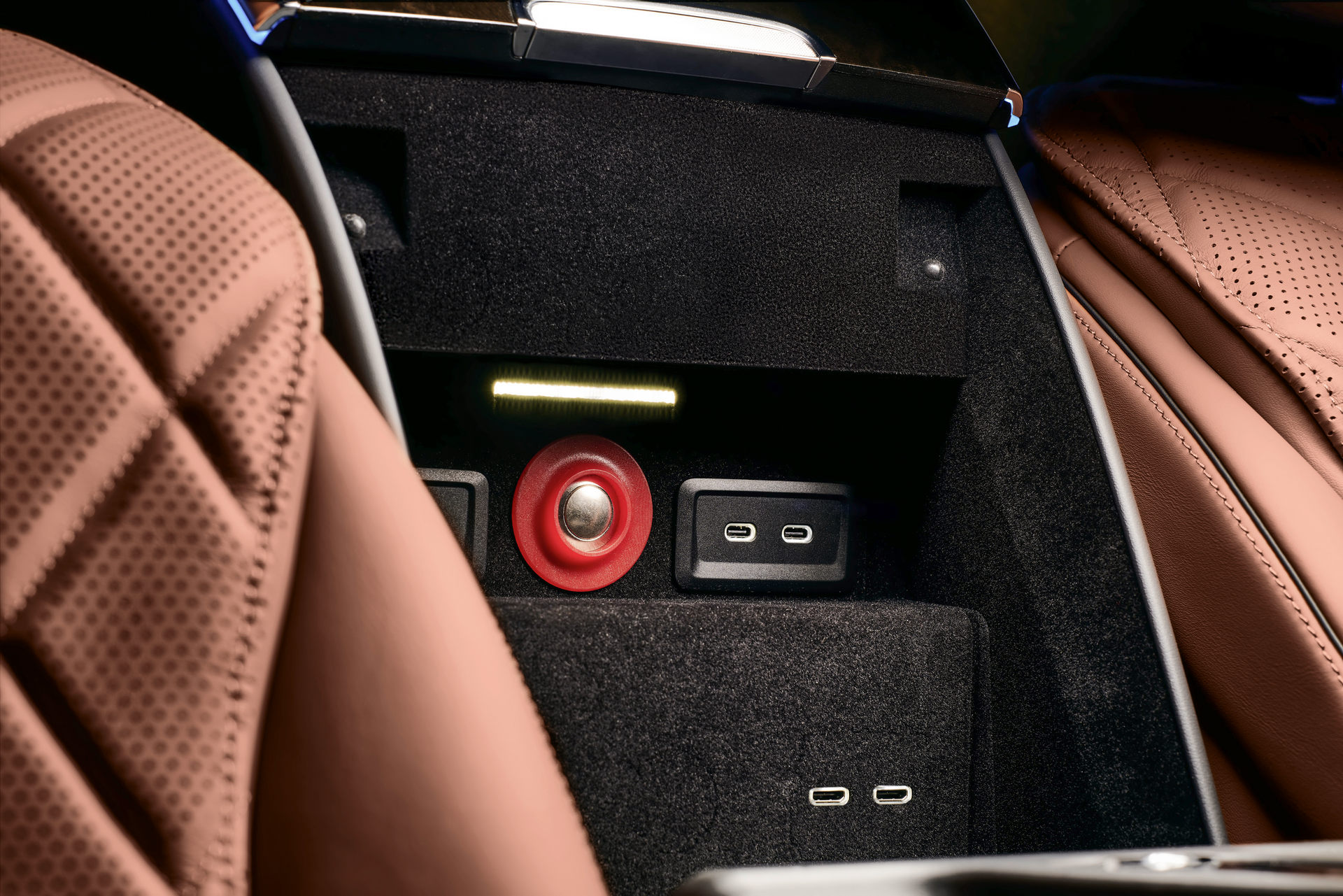 New Armored 2022 Mercedes-Benz S 680 Guard 4MATIC Is A Tough Cookie To Crack