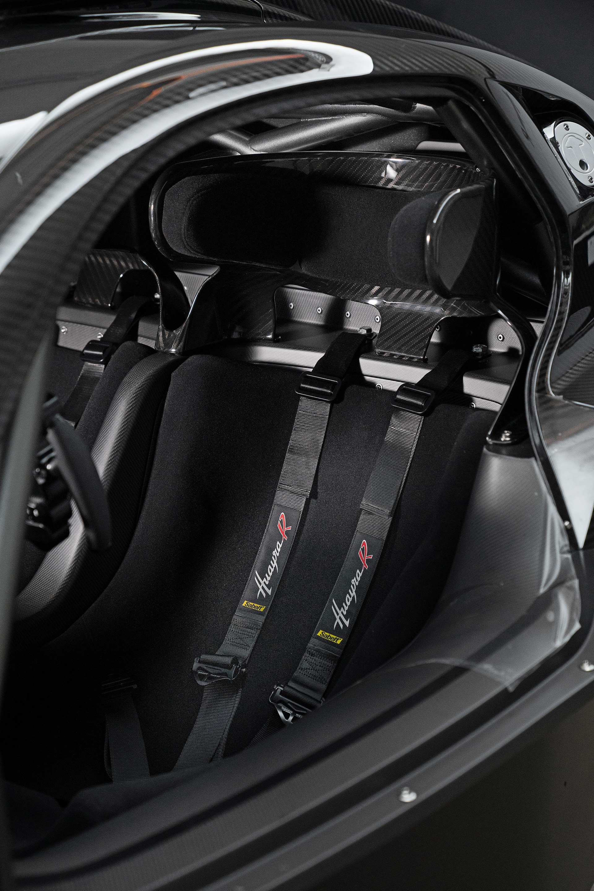 Pagani Huayra BC Pacchetto Tempesta Headed To Monterey With 816 HP