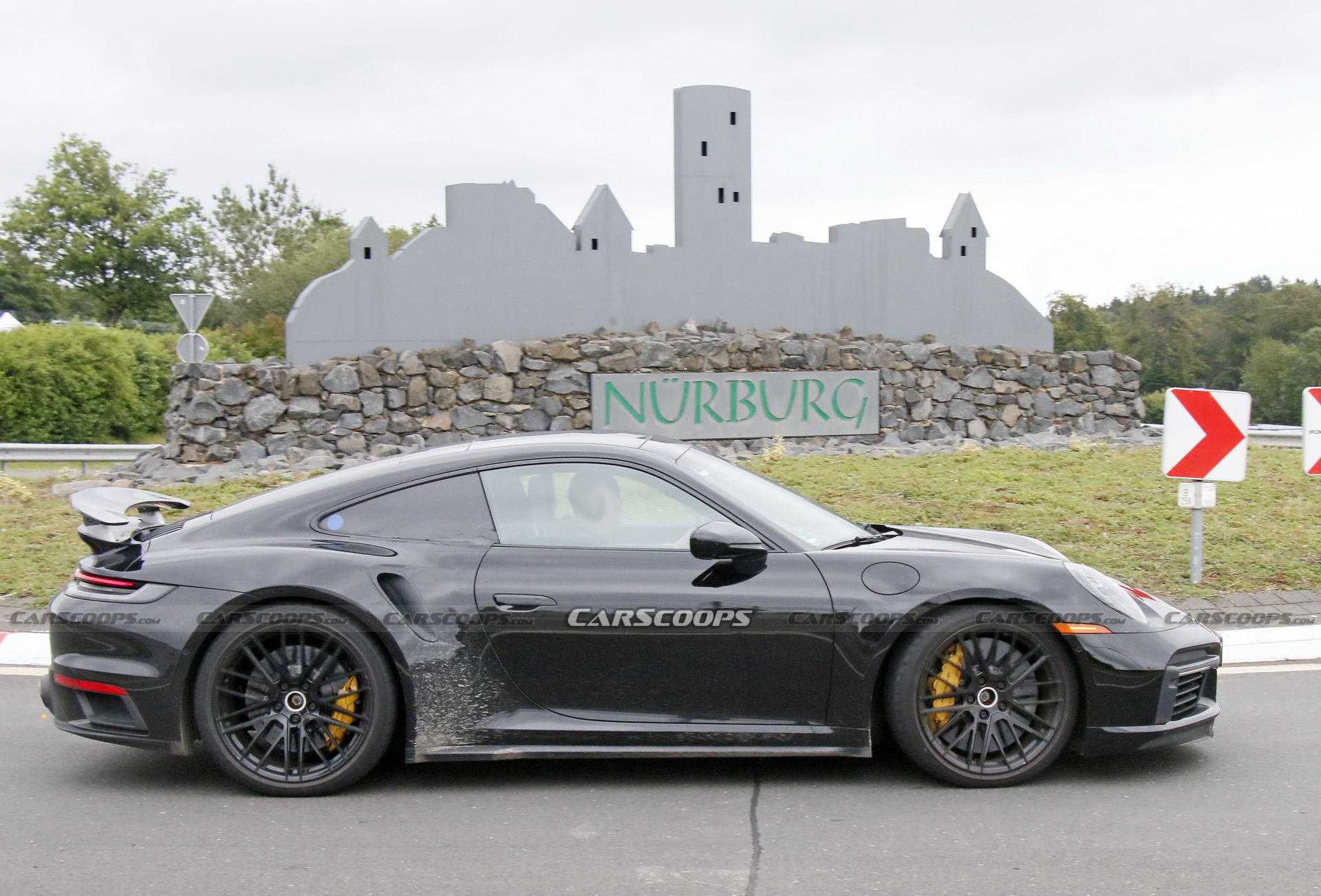 Porsche Is Testing What Appears To Be A 911 Turbo Hybrid At The ‘Ring