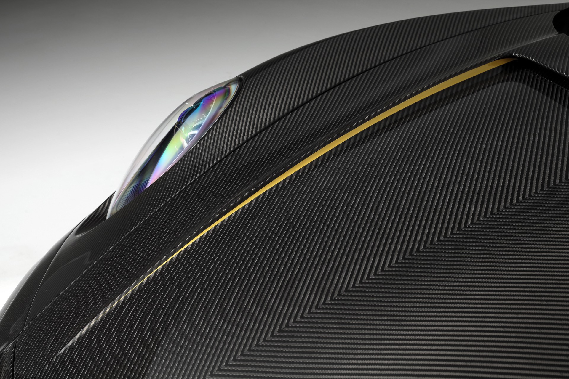 For $120,000, Russia’s TopCar Will Dress Your Porsche 992 Turbo S In Carbon Fiber From Top To Bottom