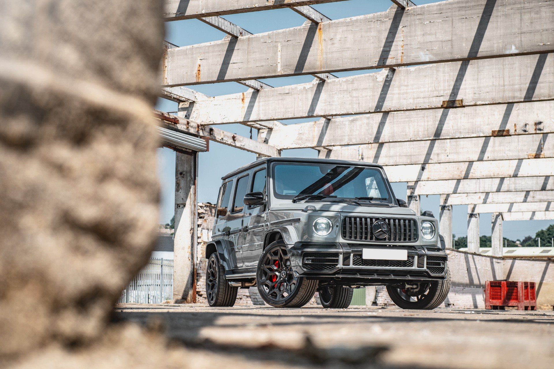 Project Kahn Upgrades The Mercedes-AMG G63 To Carbon Wide Track Specification