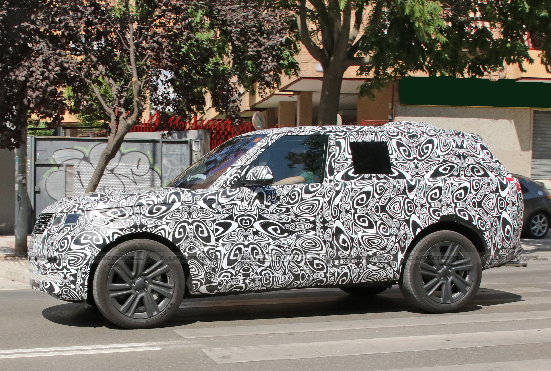 2023 Range Rover Spotted In Hot SVR Guise Under Heavy Camouflage